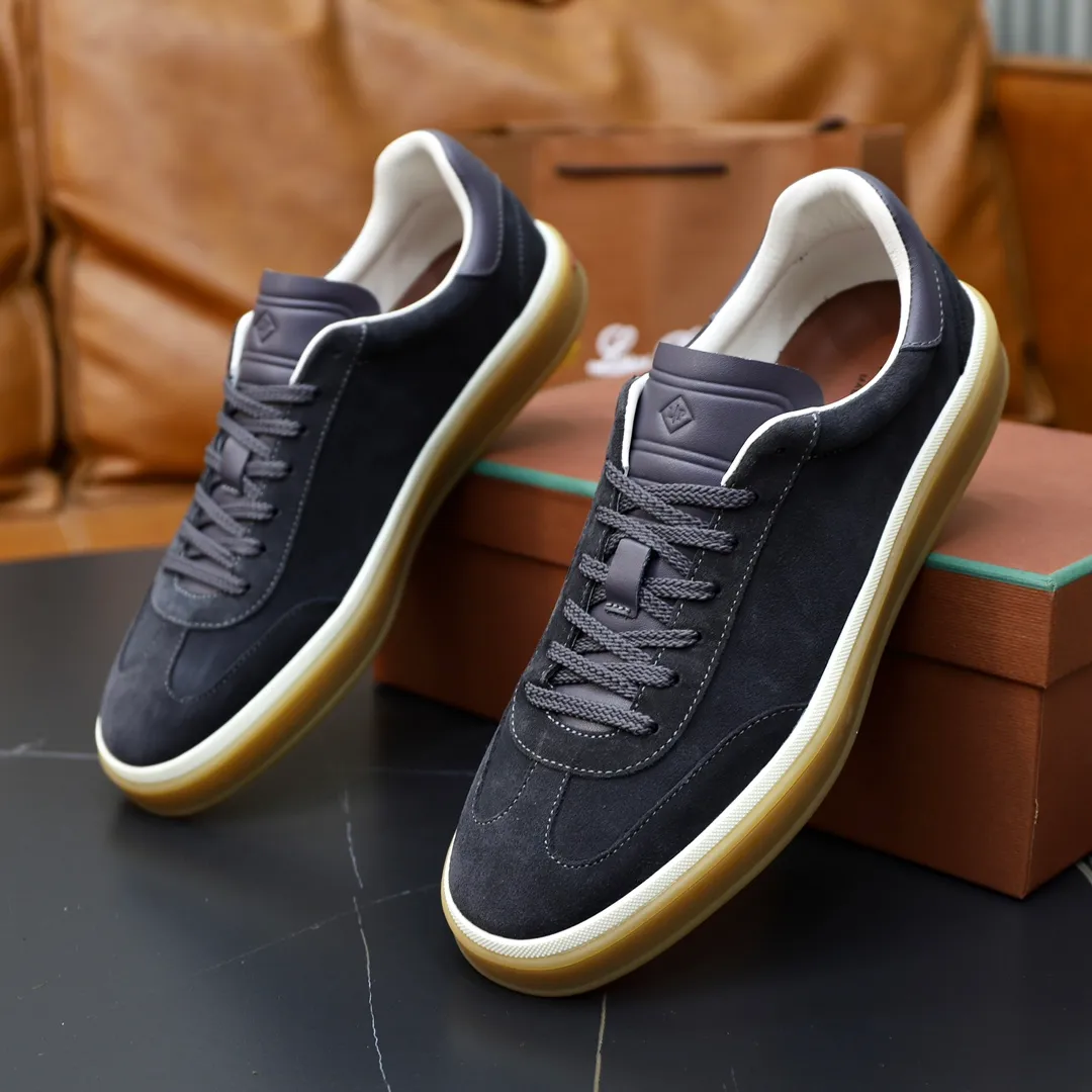 Men's Men's Shoes💰540💰••New Products•• LoroPian*_Noyo-Pianya New men's casual moral training sneakers, LP lace-up casual shoes!  Made of original imported soft cowhide and suede fabric, it highlights the sporty style. The heel is decorated with logo embossing and the original molding. The raw rubber translucent sole combined with the color welt adds a sense of modernity to the shoe. The shoe is overall refreshing and easy to match with style. It has a full cowhide lining for the feet. The original box packaging at the counter comes with wooden balls and a dust bag! Size: 38-44 (.45 customized)